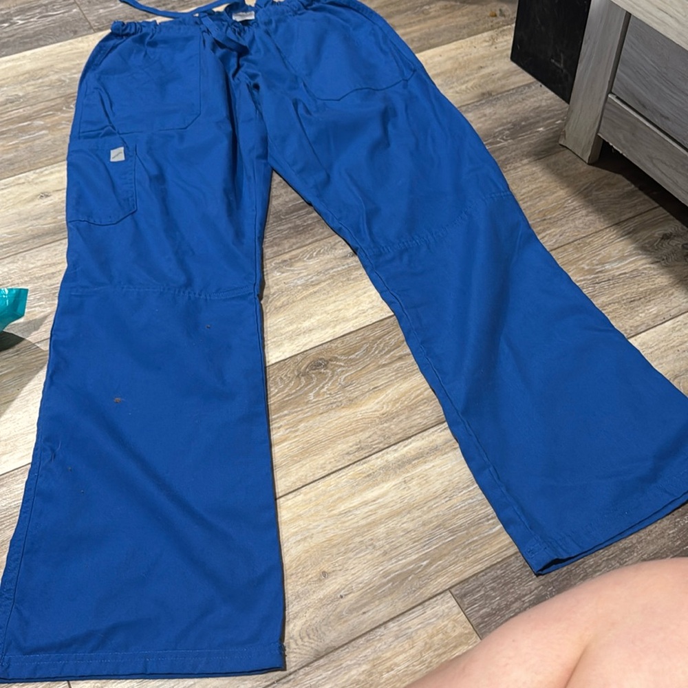 Scrub pant